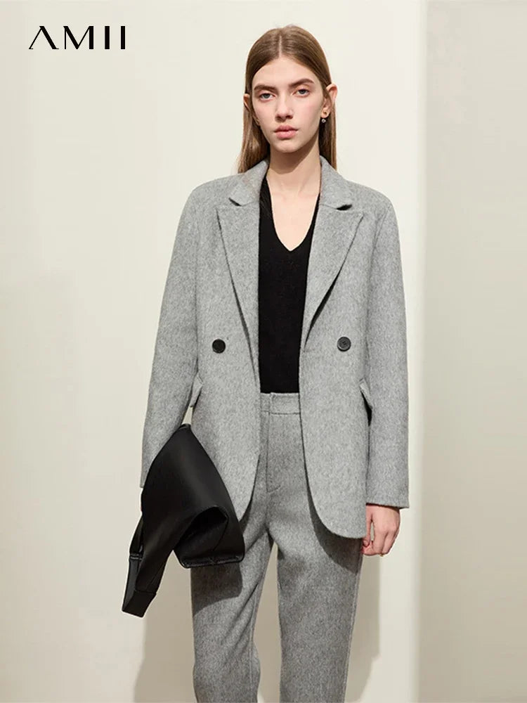 Damen Wollmantel im Minimalismus-Stil für Büro und Winter mit Taschen