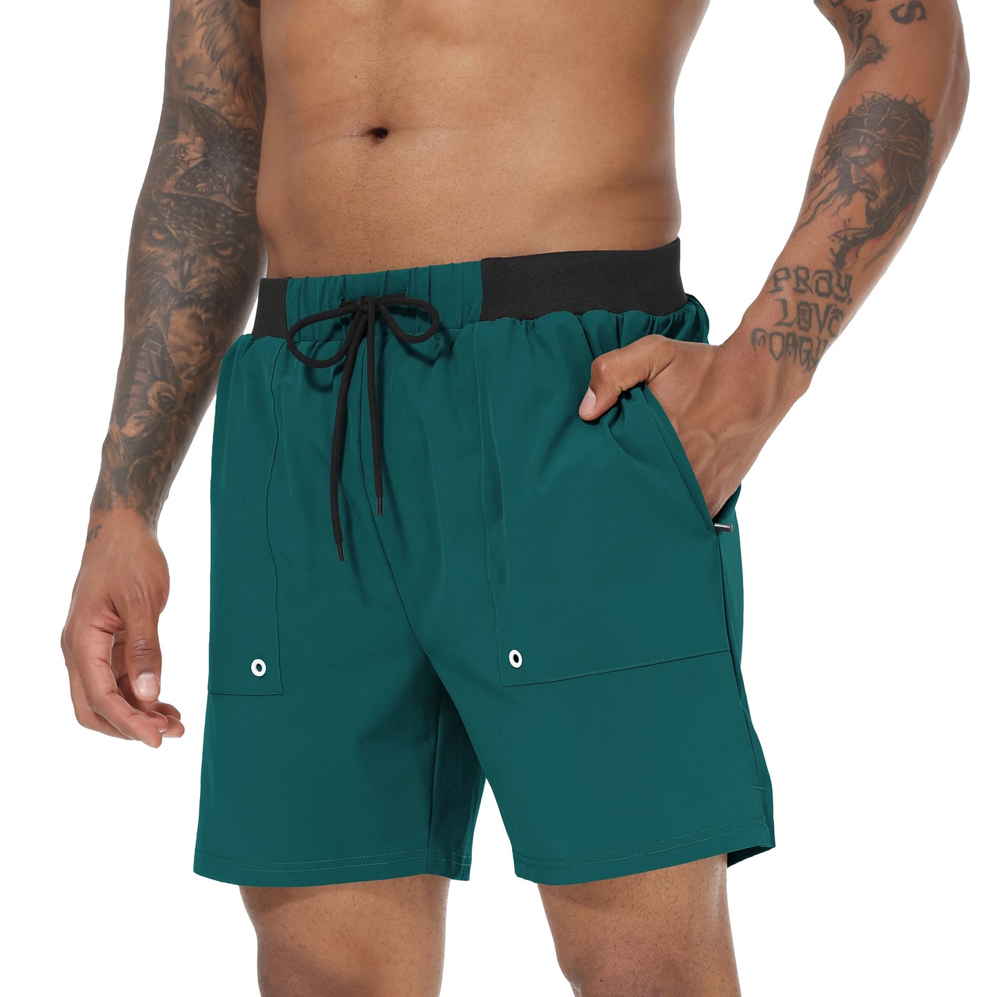 Sommerliche Herren-Badeshorts mit Camouflage-Streifen, schnelltrocknend, mit Reißverschlusstaschen und Mesh-Futter – ideal für Strand und Surfen.