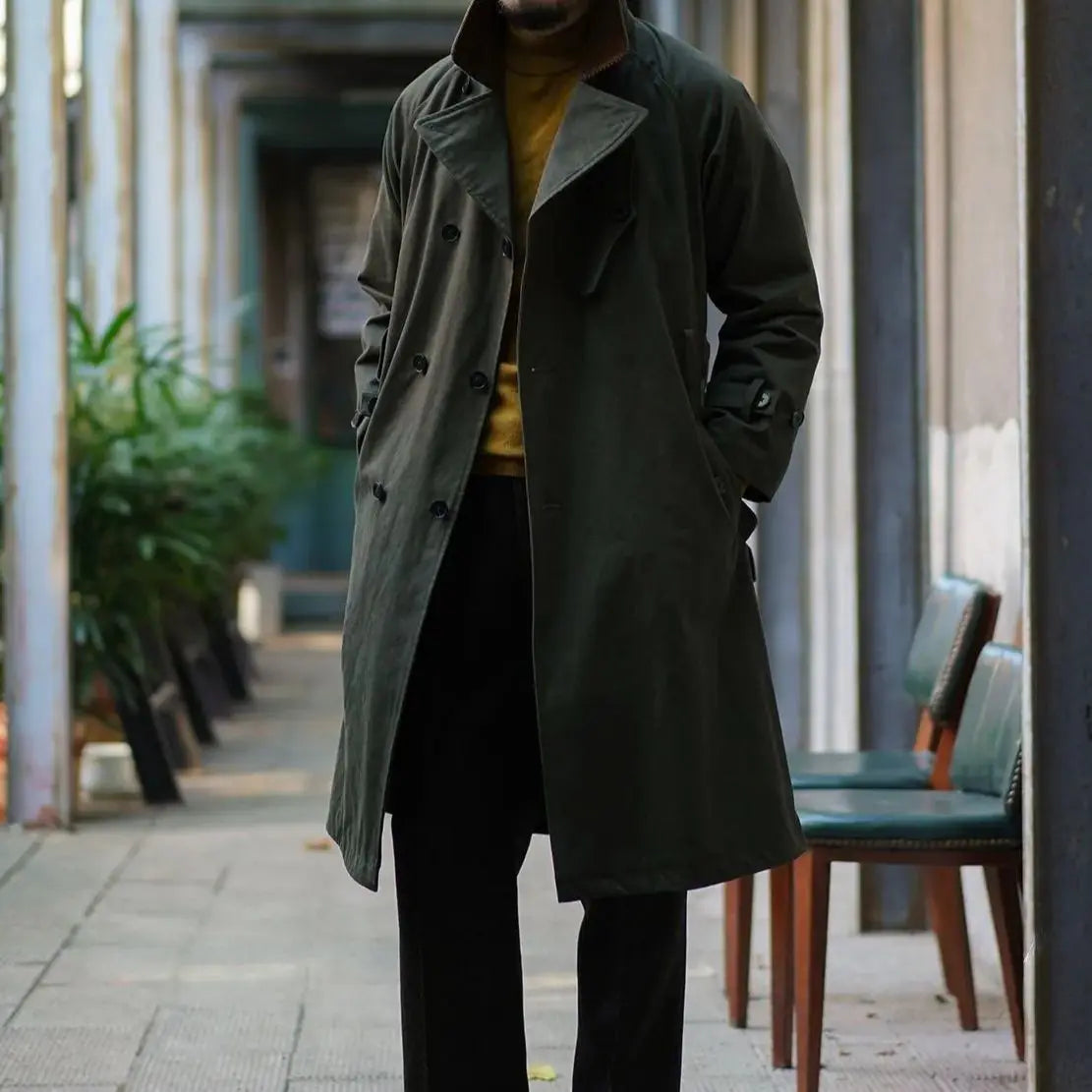 Herren Mantel im militärischen Stil mit Taschen für Herbst und Winter