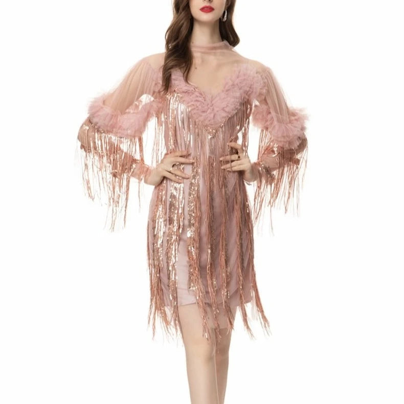 Ärmelloses A-Linien-Kleid mit Rückenausschnitt und Applikationen – femininer Look mit eckigem Ausschnitt und hohem Bund