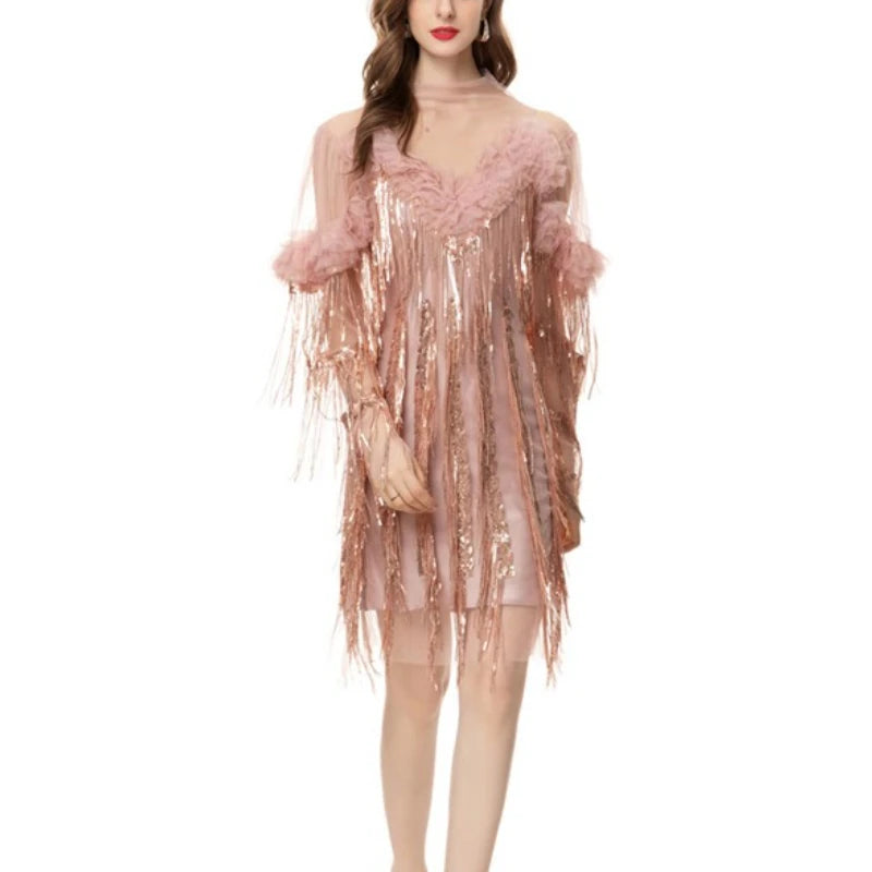 Ärmelloses A-Linien-Kleid mit Rückenausschnitt und Applikationen – femininer Look mit eckigem Ausschnitt und hohem Bund