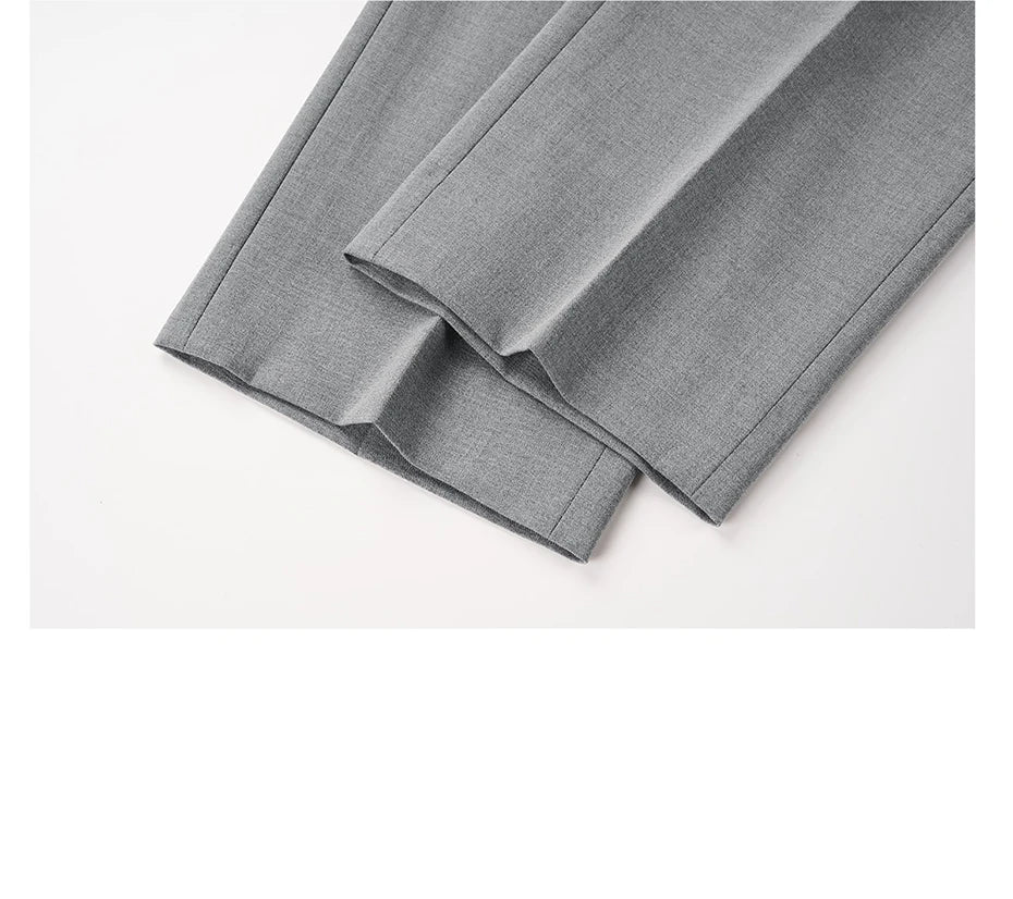 Herren-Anzugset mit Blazer und Hose in tiefem Blau und Khaki – modischer Seersucker für Frühling und Sommer, ideal für Hochzeiten und Büro.