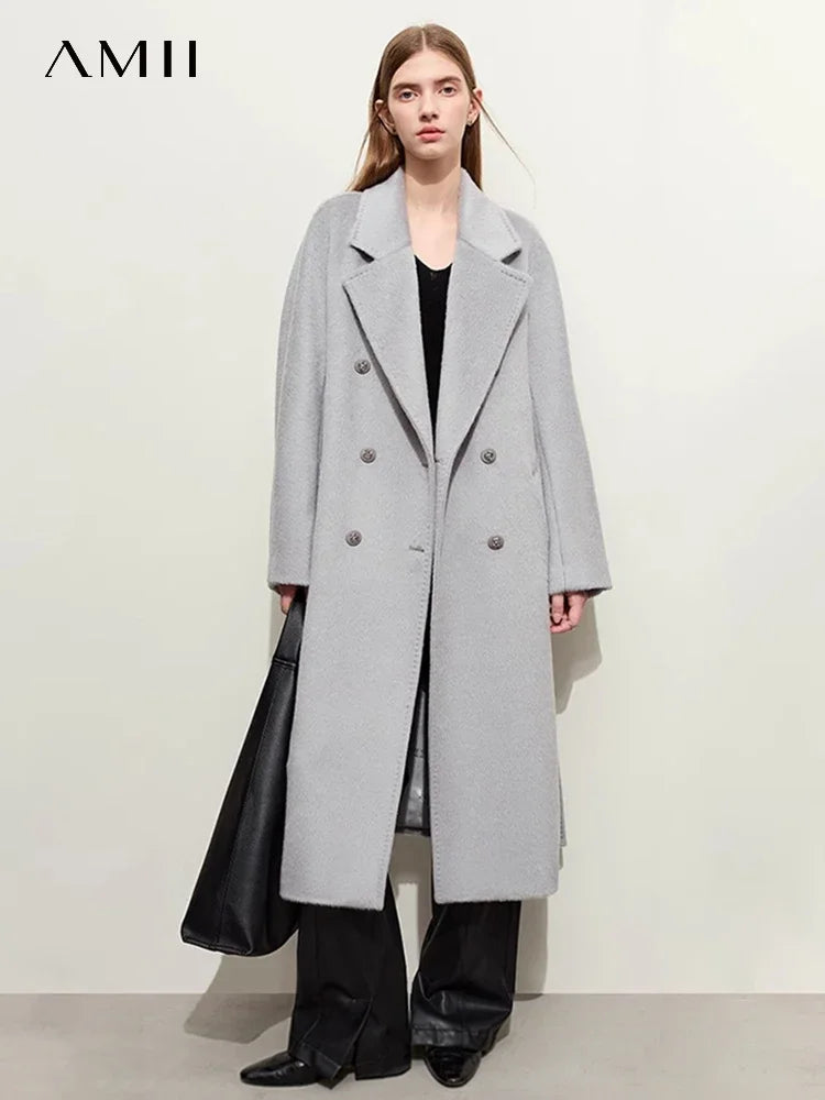 Damen Wollmantel im minimalistischen Stil mit Winter-Reverskragen und Gürtel