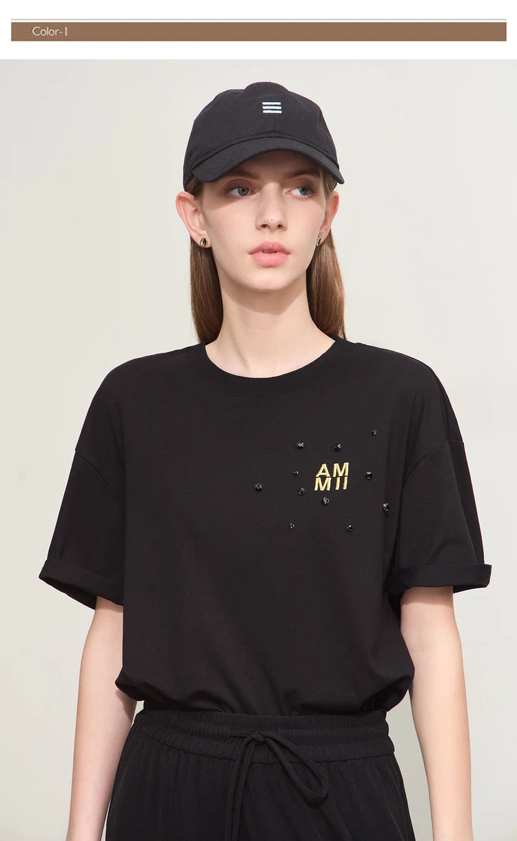 Damen T-Shirts im Minimalismus-Stil mit Stickerei und lässigen Ärmeln