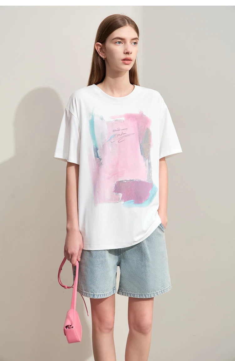 Damen T-Shirts im minimalistischen Stil mit abstraktem Druck für den Sommer