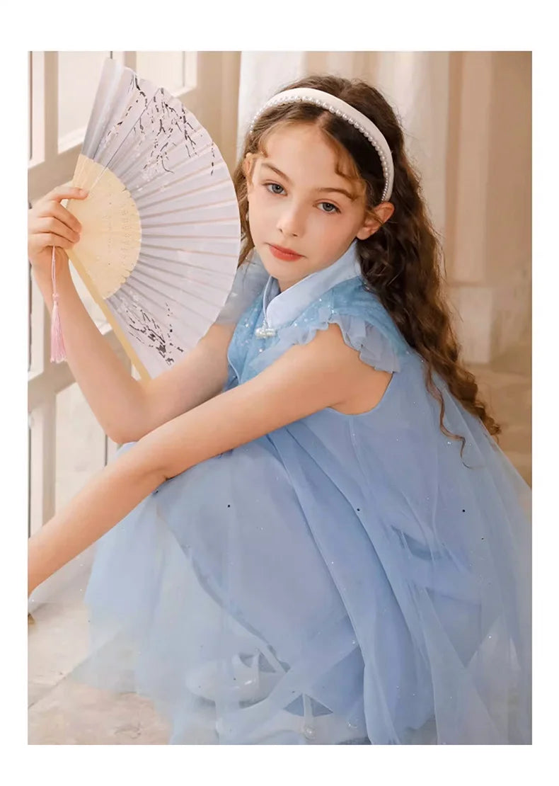 Ärmelloses Sommerkleid für Mädchen mit Blumenmuster und Pailletten – ideal für Hochzeiten und Geburtstagsfeiern