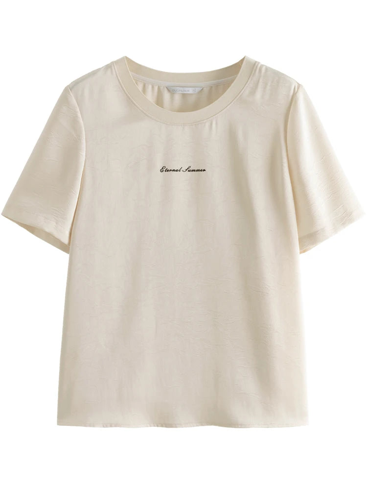 Damen-T-Shirt mit Puppenkragen – lässig, vielseitig und ideal für den Sommer.