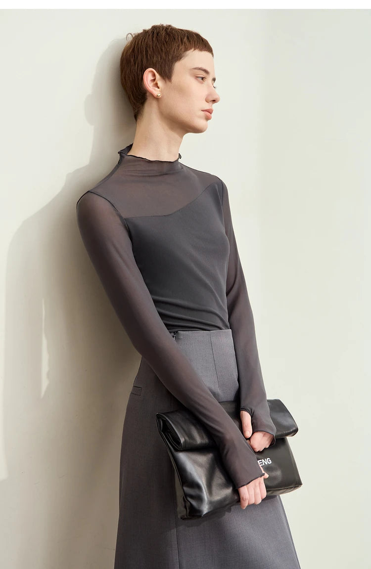 Damen Mesh-T-Shirt im minimalistischen Design mit halbhohem Ausschnitt