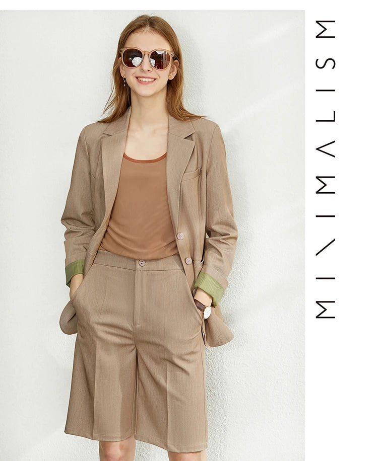 Damen Shorts im minimalistischen Stil mit hoher Taille und lässiger Passform