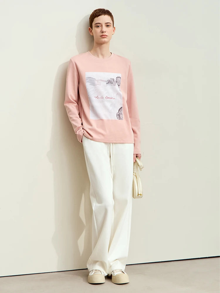 Damen T-Shirt im Minimalismus-Stil mit Kunstdruck und Stickerei für den Herbst