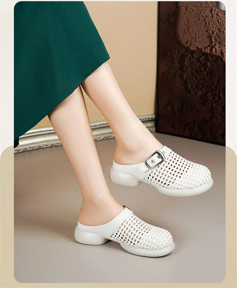 AIYUQI frauen Maultiere Hausschuhe 2025, Neue Mittlere Ferse Geflochtene Geschlossene Zehe Frauen Hausschuhe Sommer Große Größe Hohl Weibliche Schuhe