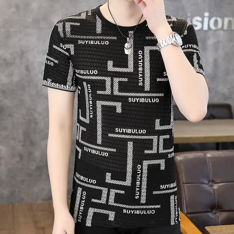 Herren Kurzarm T-Shirt aus feiner Seide mit trendigem Print im lässigen Stil