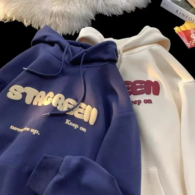 Herren Hoodie mit Herbst Briefdruck im Vintage-Stil und Taschen