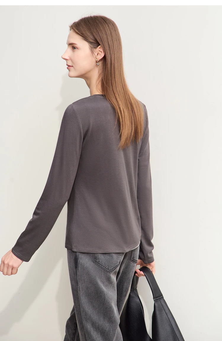 Damen T-Shirts im Minimalismus-Stil mit Patchwork für den Herbst 2024