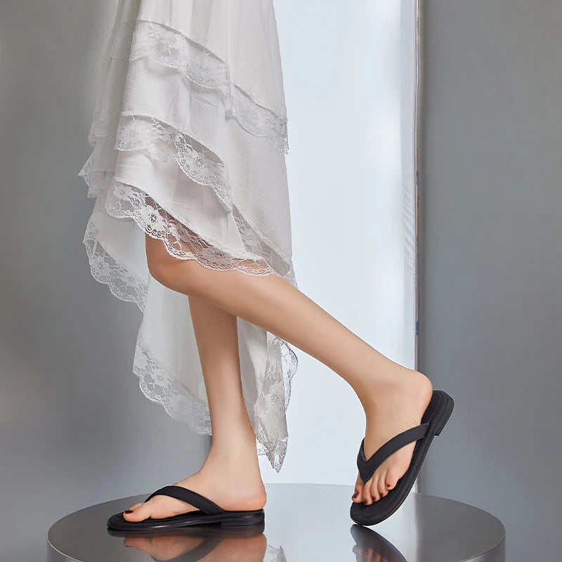 AIYUQI 2025, neue Damen-Flip-Flops, flache, rutschfeste Flip-Flops für Damen, große Sommer-Damenschuhe