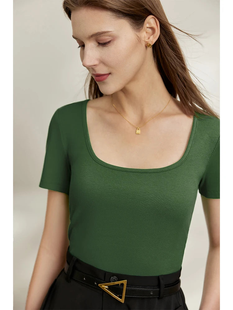 Damen Tops und T-Shirts im minimalistischen Stil mit quadratischem Kragen