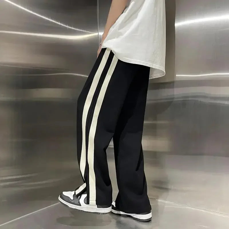 Leichte Herren-Sporthose für Frühling und Sommer – Fitness- und Freizeithose mit schmalem Beinabschluss