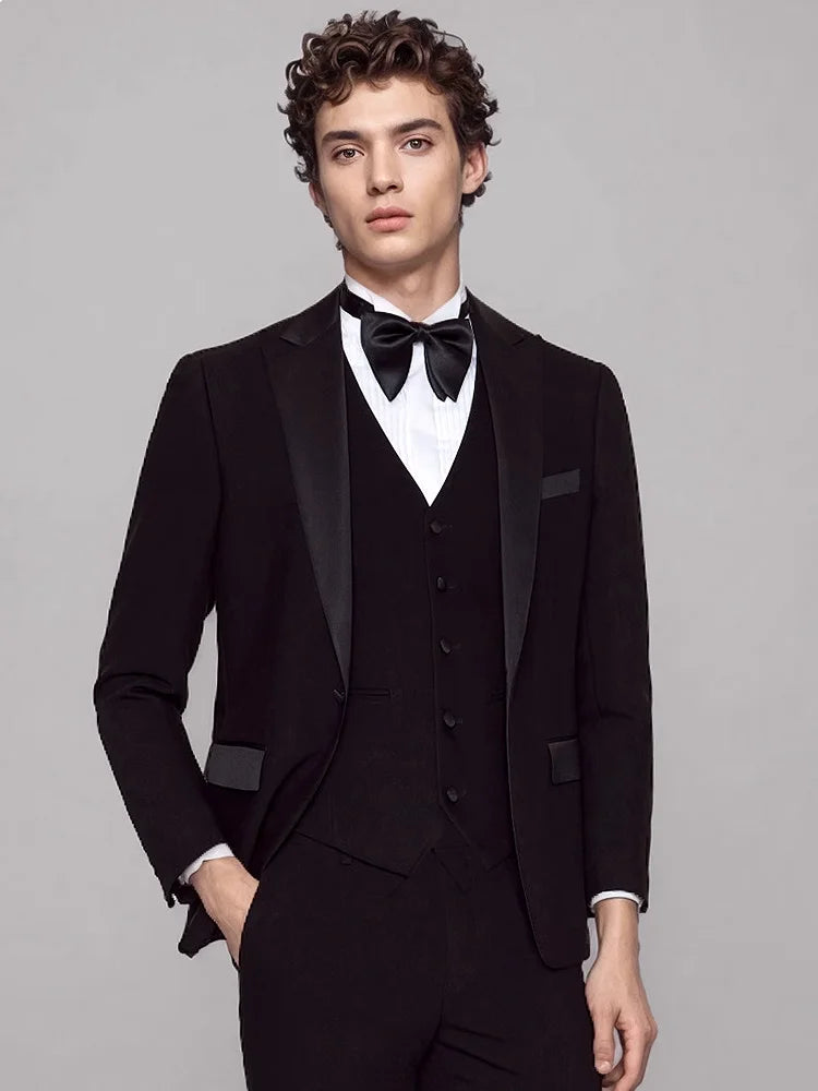 Luxuriöses Herren Anzugset: Eleganter Schwarzer Smoking für Hochzeit, Business und Abendveranstaltungen