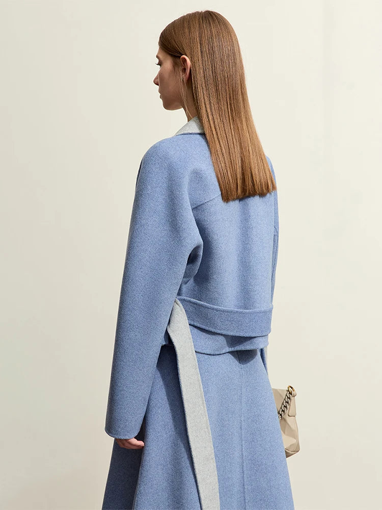 Damen Kleid-Set mit neuem Reverskragen und Gürtel im Winterstil
