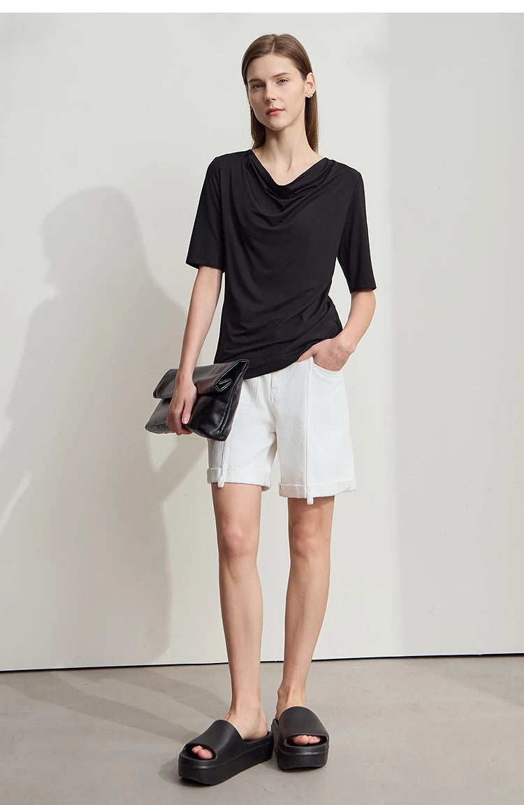 Damen T-Shirt mit drapierter Kragen- und besticktem Design aus modalem Strick