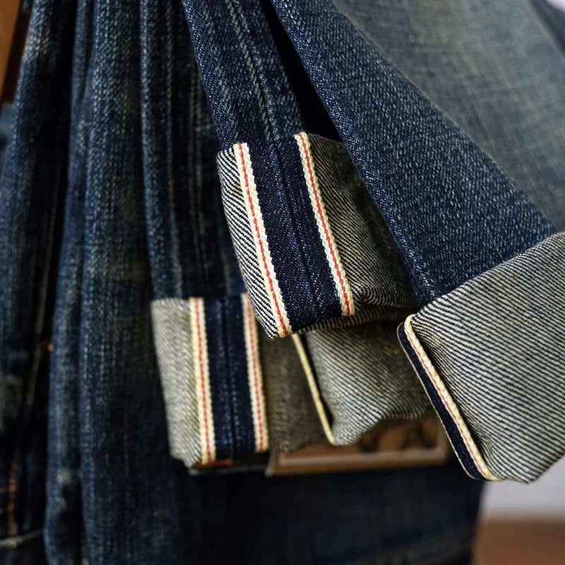 Herren Jeans im Vintage-Stil aus Denim mit Distressed Kanten