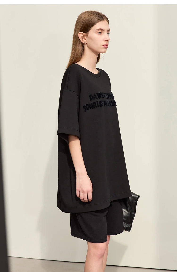 Damen T-Shirts mit Rundhalsausschnitt und losem, lässigem Schnitt mit Stickerei