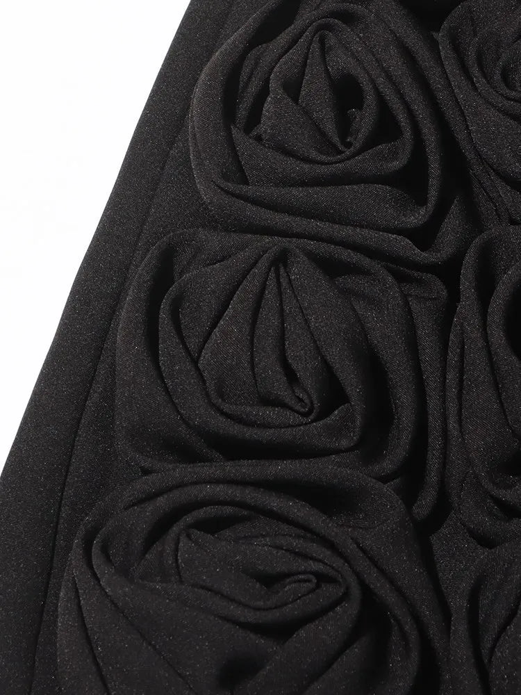 Ärmelloses Damenkleid mit quadratischem Ausschnitt und Applikationen – elegantes, rückenfreies Design mit hoher Taille