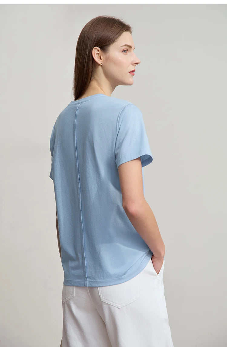 Damen Top im minimalistischen Sommerstil mit einfarbiger Buchstabenstickerei