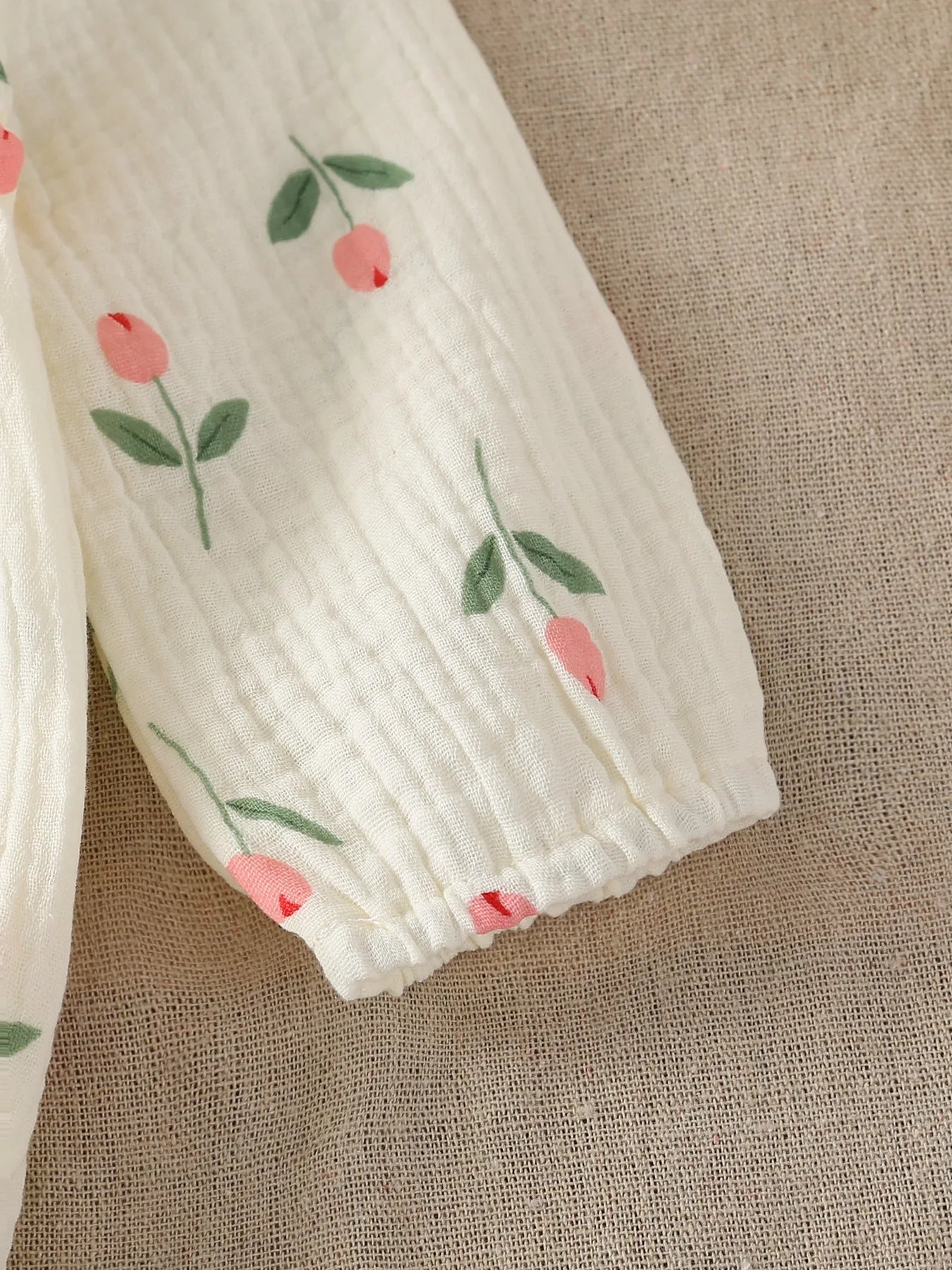 Baby Mädchen Bodys aus Tulpen-Drucken im Rüschendesign für den Herbst