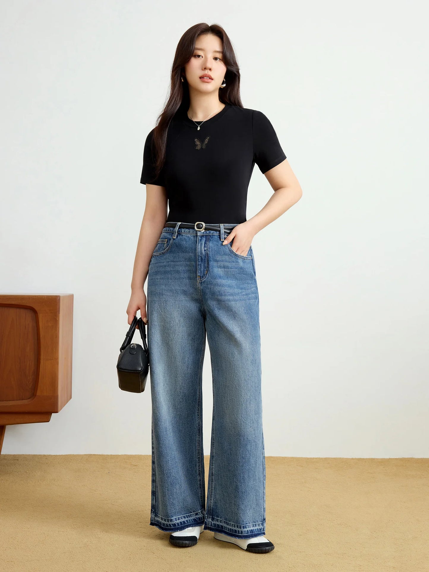 Wickelshirt für Damen in Übergröße mit Perlen und kurzen Ärmeln – Sommerliches, figurbetontes Strickdesign