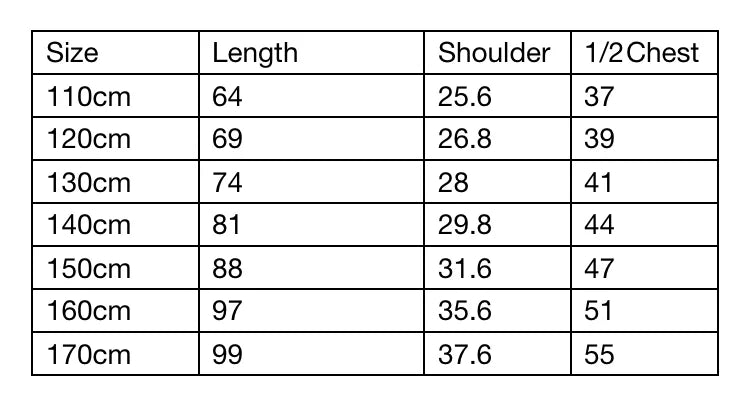 Kurzes Mädchenkleid mit Puffärmeln – ideales Prinzessinnen-Outfit für Sommerfeste und Partys