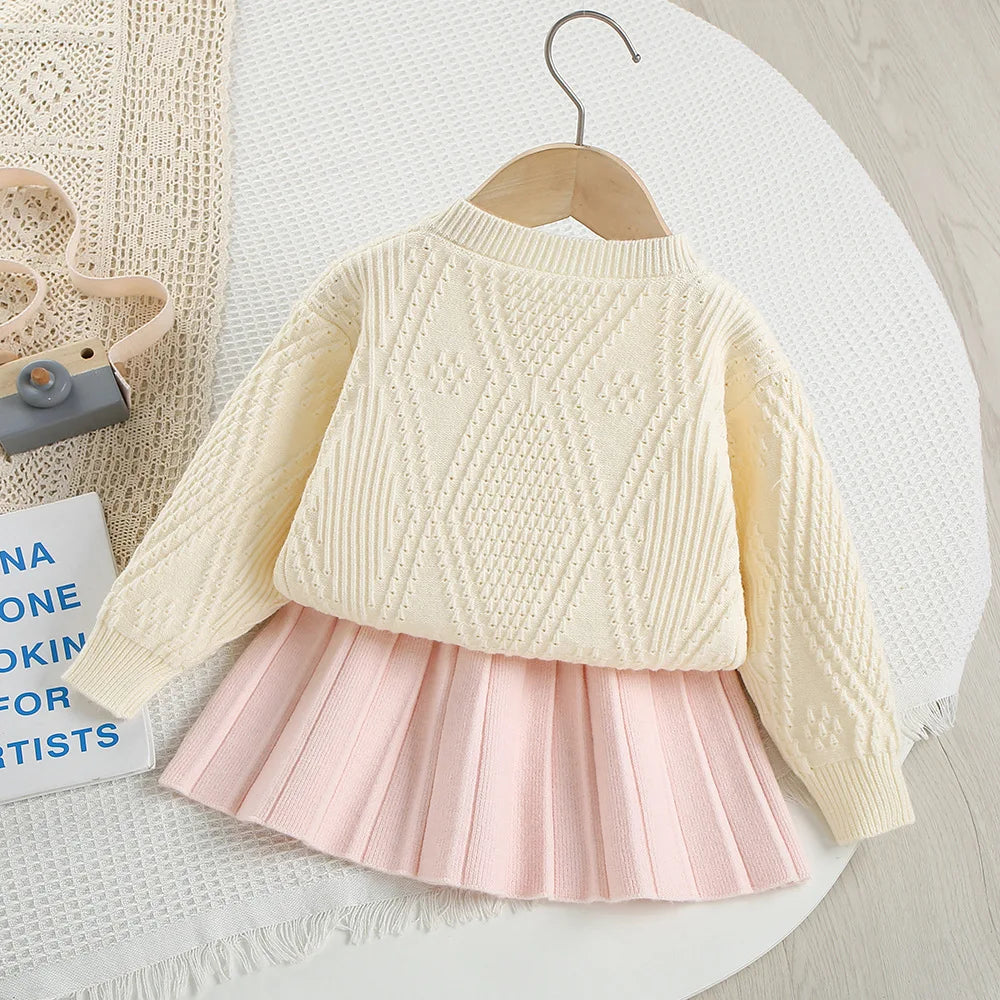 Mädchen Kleidung Set mit gestricktem Pullover und kurzem Rock für den Herbst