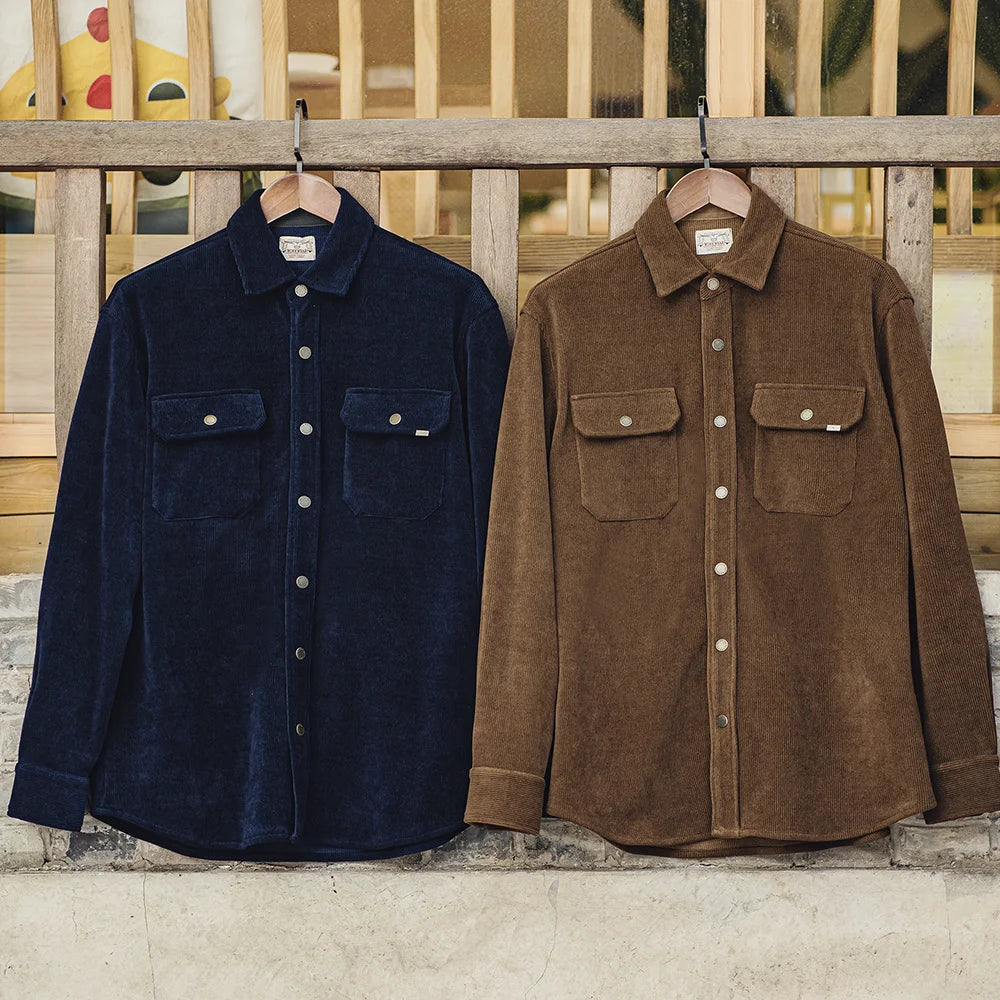 Herren Jacke im Vintage-Stil aus schwerem Strick mit Taschen