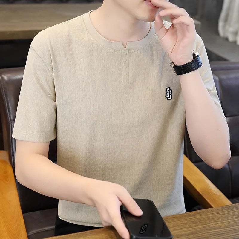 Herren T-Shirt mit Schwalbenschwanz-Kragen aus dünner Eis-Seide für den Sommer