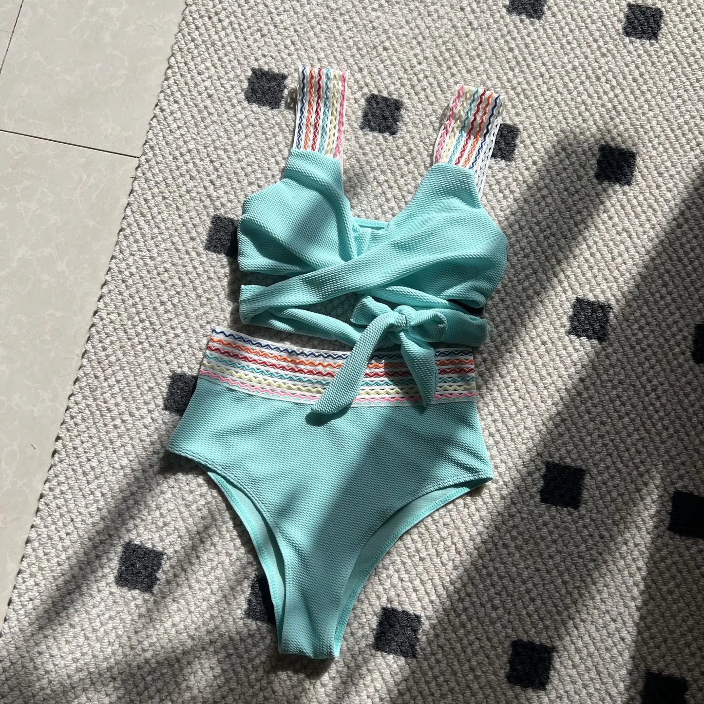 Sexy Bikini-Set in Gelb mit Push-up-Effekt – Perfekt für Strand und Pool