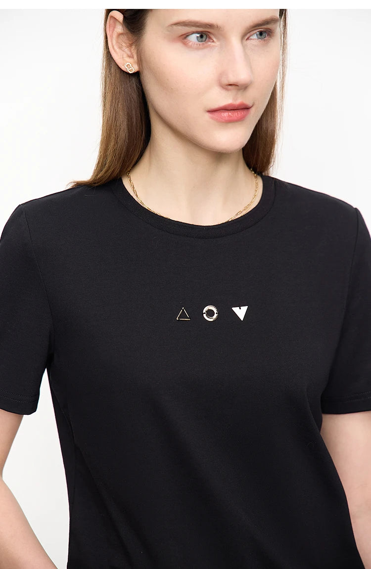 Damen T-Shirt mit O-Ausschnitt und geometrischer Dekoration aus antibakterieller Baumwolle