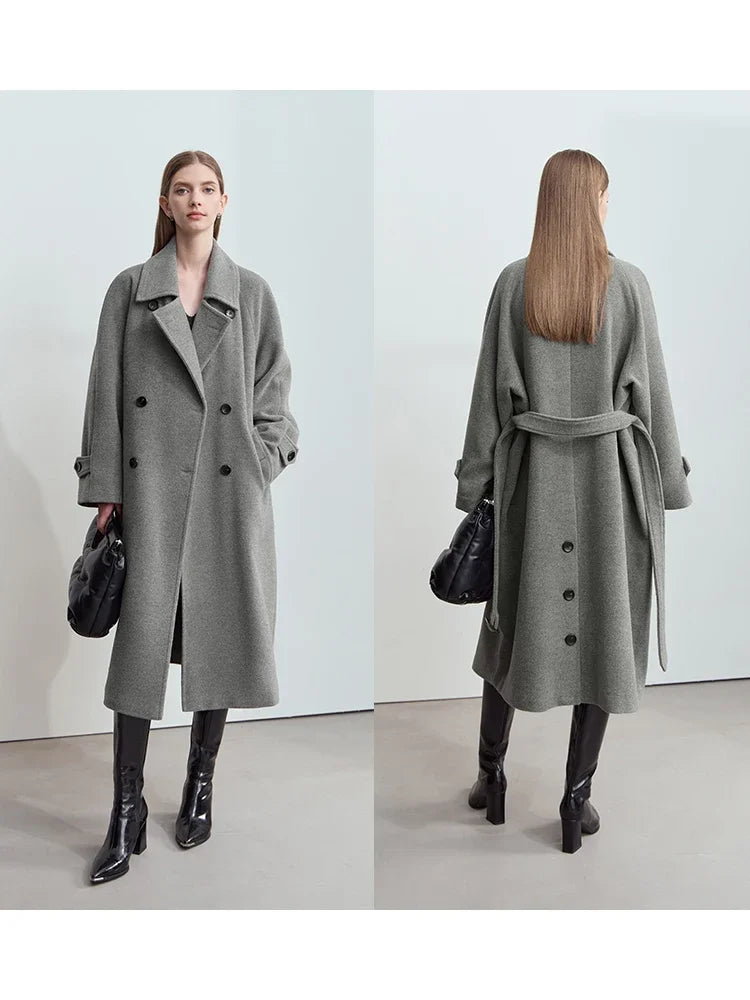 Damen langer Mantel im minimalistischen Retro-Stil mit Gürtel und Revers