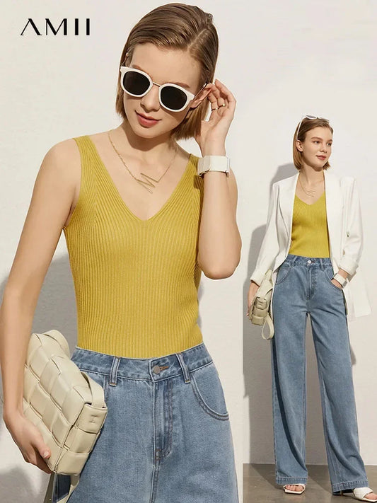 Damen T-Shirt mit Rundhalsausschnitt, französischem Kunstporträt-Print und Streifen aus Baumwollstretch.