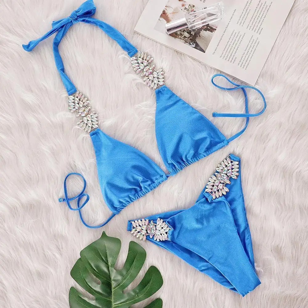 Dreiteiliger Damen-Bikini mit brasilianischem Schnitt – ideal für Strand und Pool