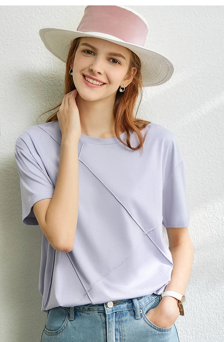Damen T-Shirt im minimalistischen Sommerstil aus losem Stretch-Material