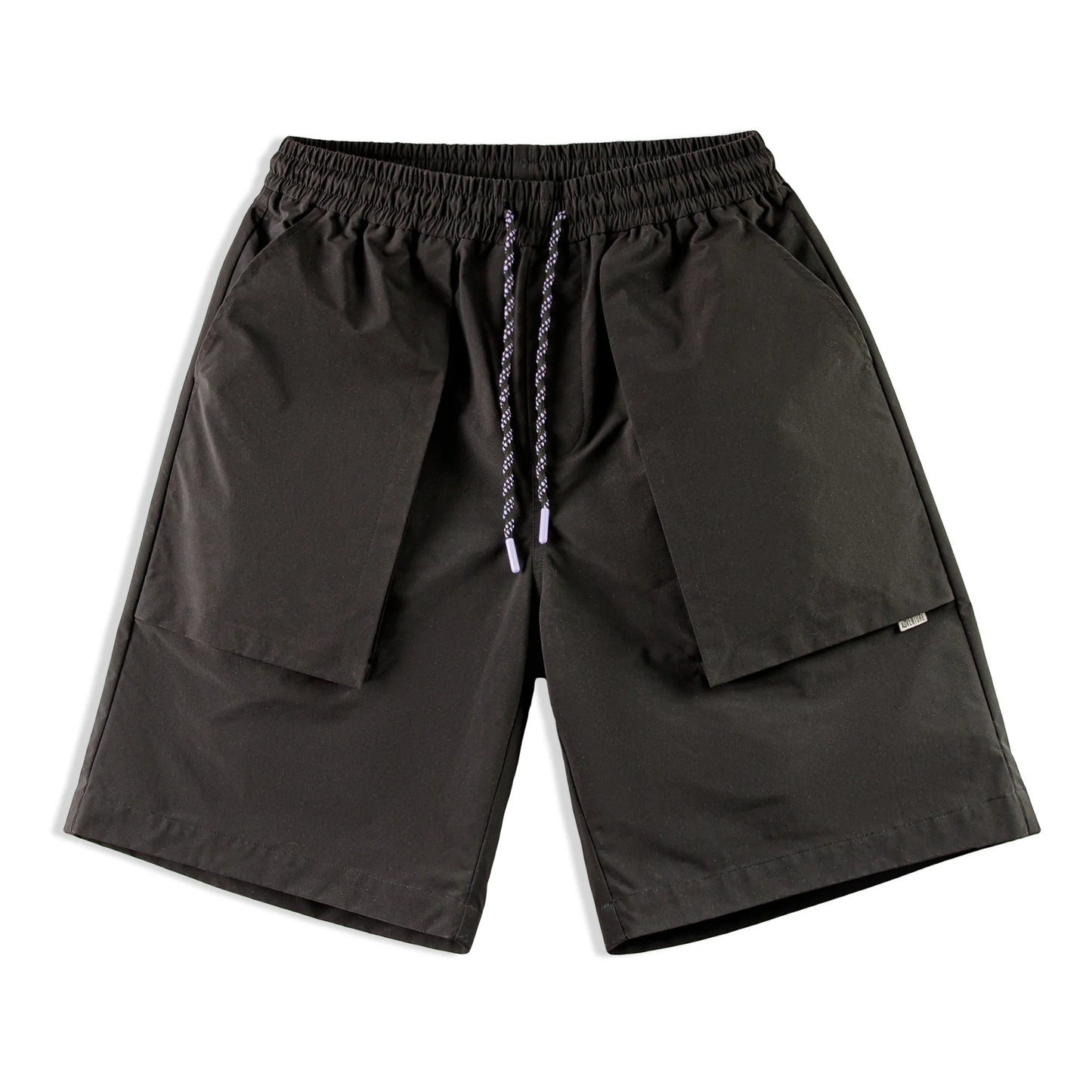 Herren Shorts aus leichtem Material mit großen Taschen in Schwarz