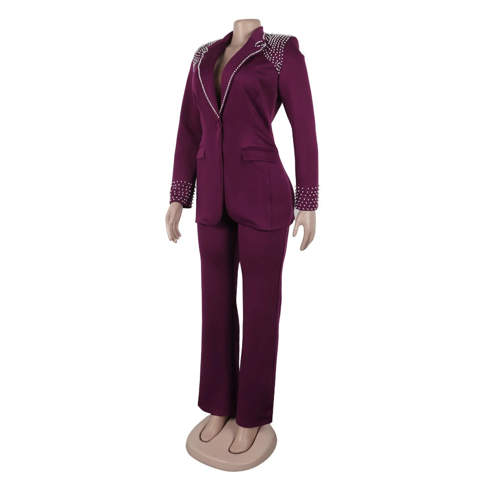 Zweiteiliges Damen-Set mit Applikationen, langärmligem Patchwork-Hemd und hoch taillierter Hose