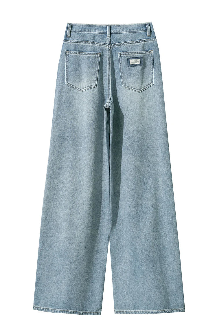Damen Jeans im minimalistischen Stil mit weitem Bein und niedriger Taille