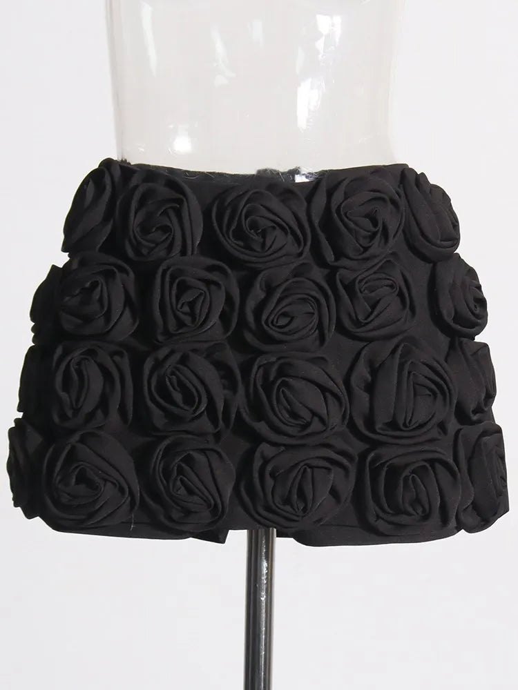 Ärmelloses Damenkleid mit quadratischem Ausschnitt und Applikationen – elegantes, rückenfreies Design mit hoher Taille