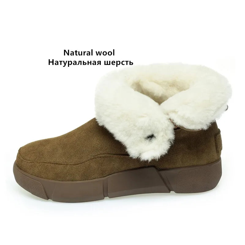 Damen-Winterstiefelette in Braun mit weißem Wollfutter und breiter Profilsohle