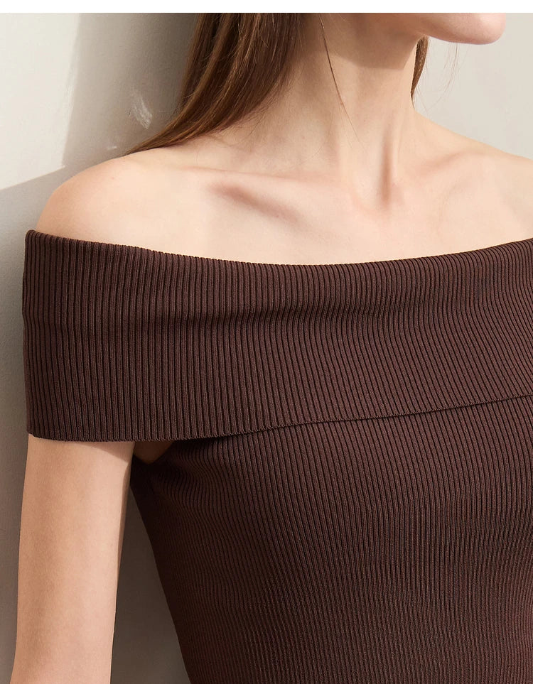 Damen Strickpullover im minimalistischen Stil mit schickem Slash Neck Design