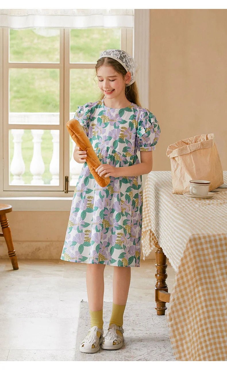 Kurzes Mädchen-Kleid mit Puffärmeln und Cheongsam-Design, Patchwork aus Gaze in Lila-Blau, mit Perlenknöpfen – für Kinder von 3 bis 12 Jahren.