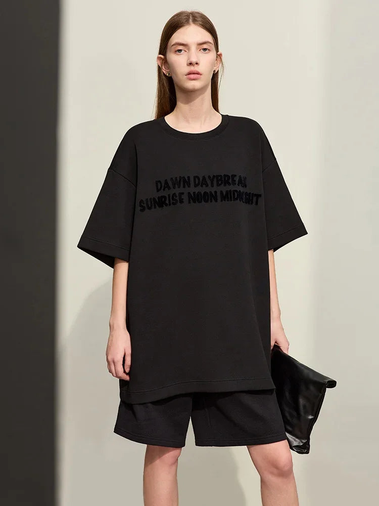 Damen T-Shirts mit Rundhalsausschnitt und losem, lässigem Schnitt mit Stickerei