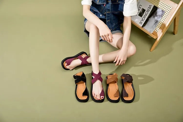 AIYUQI Sandalen für Damen, große Größe, Clip-Zehen, modisch, 2025, neue römische Damen-Sommersandalen, Wildleder, echtes Leder, Strandsandalen für Damen