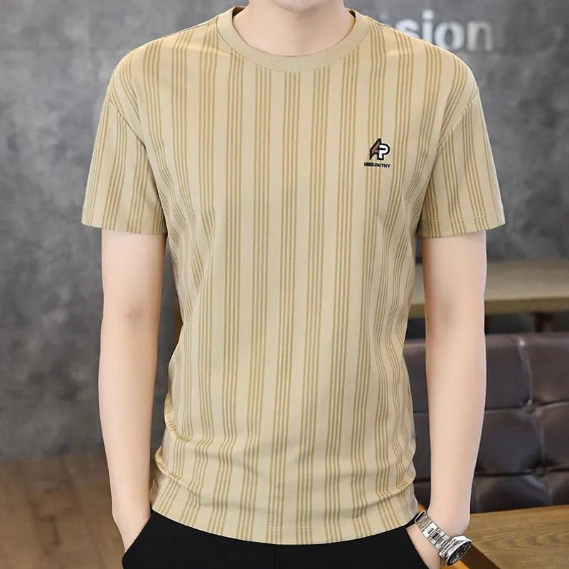 Herren Gestreiftes T-Shirt mit lässigem Rundhals und kurzen Ärmeln